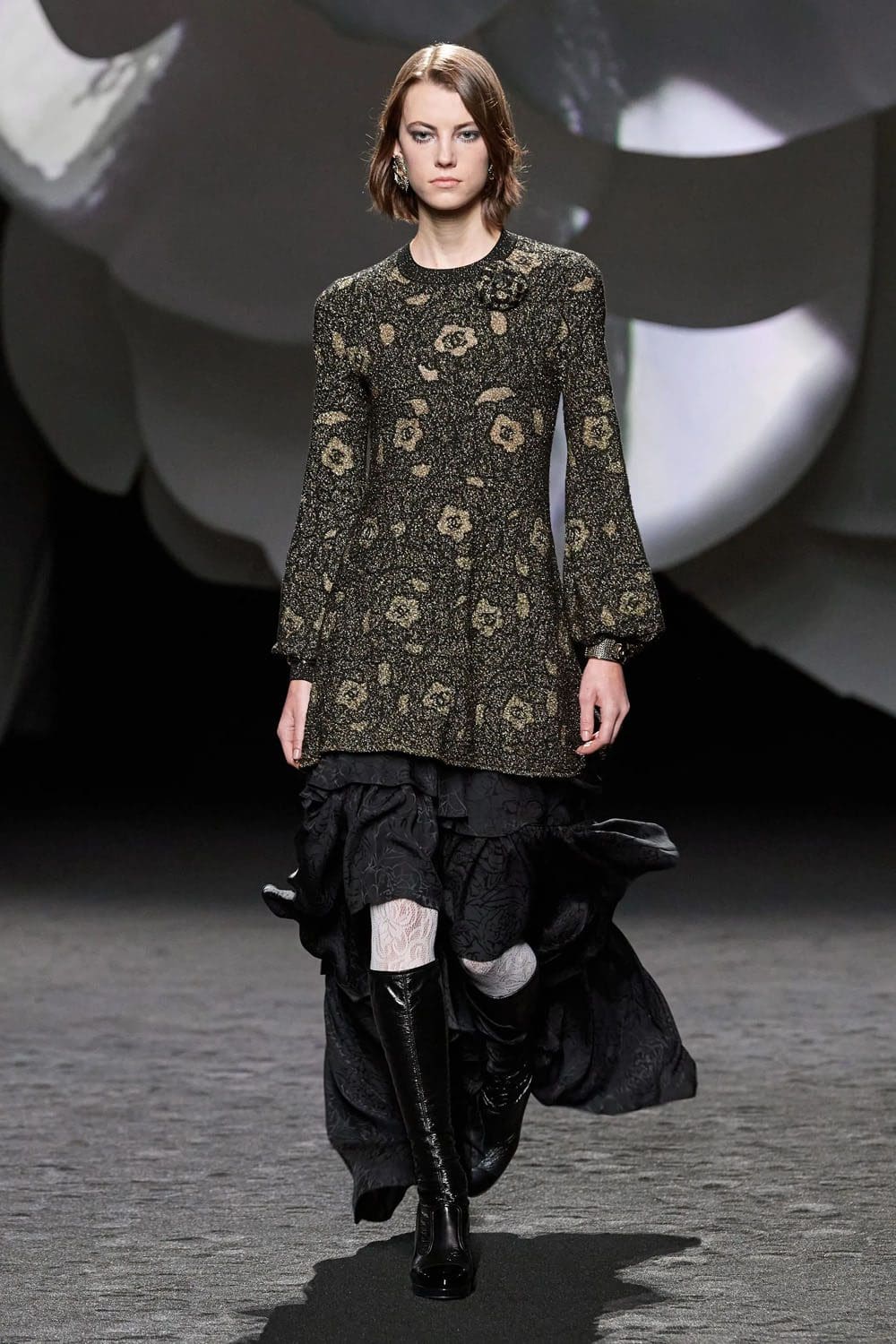 Chanel Fall Winter 2023 2024 Runway Magazine 51