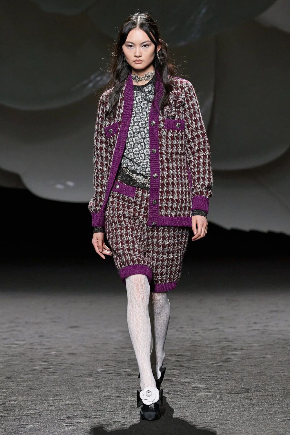 Chanel Fall Winter 2023 2024 Runway Magazine 57