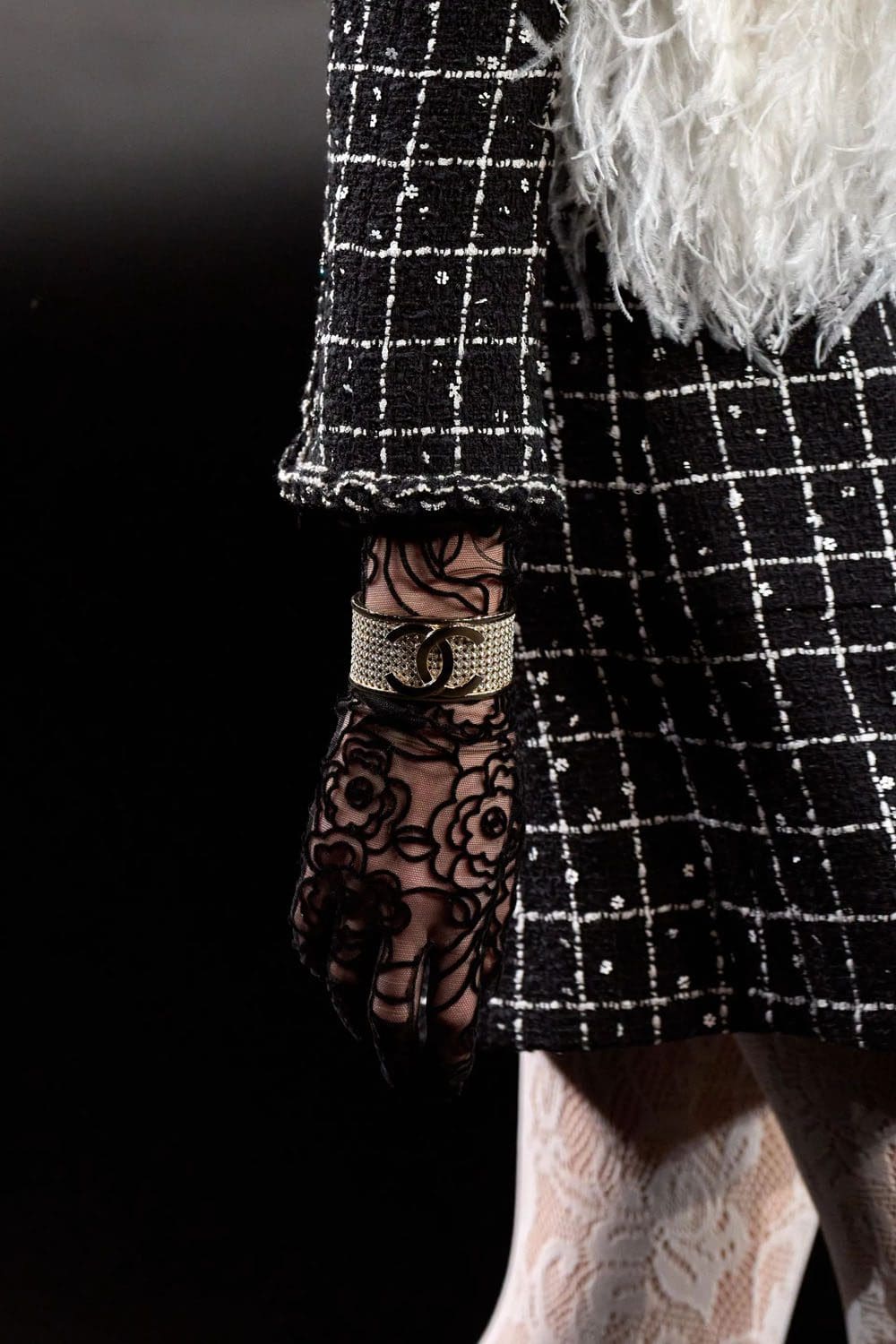 Chanel Fall Winter 2023 2024 Runway Magazine 61