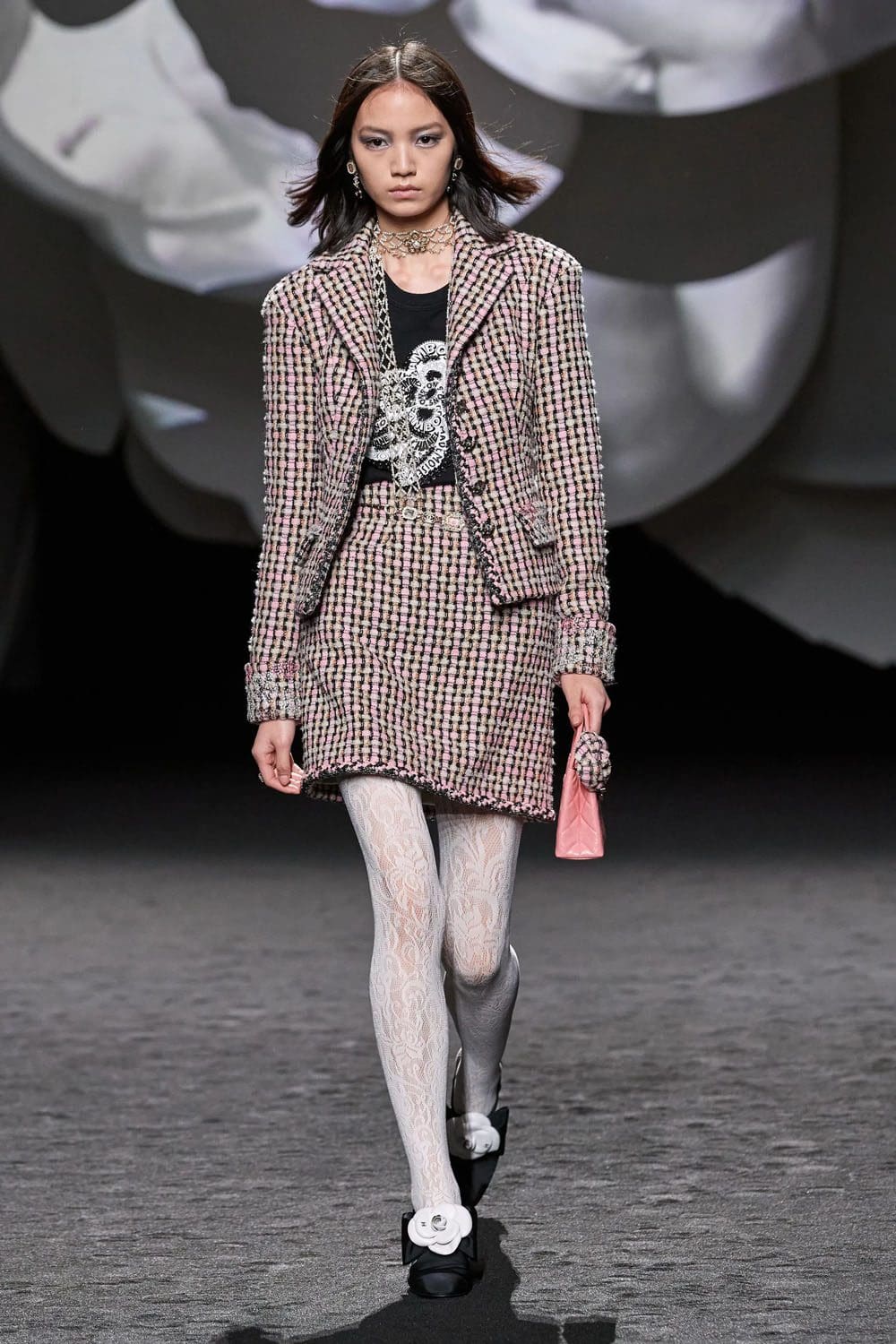 Chanel Fall Winter 2023 2024 Runway Magazine 62