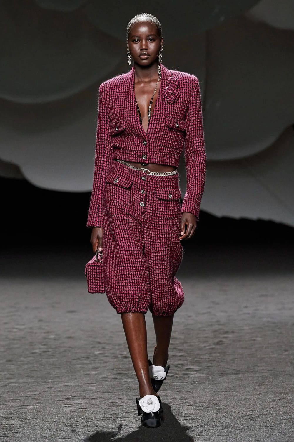 Chanel Fall Winter 2023 2024 Runway Magazine 64