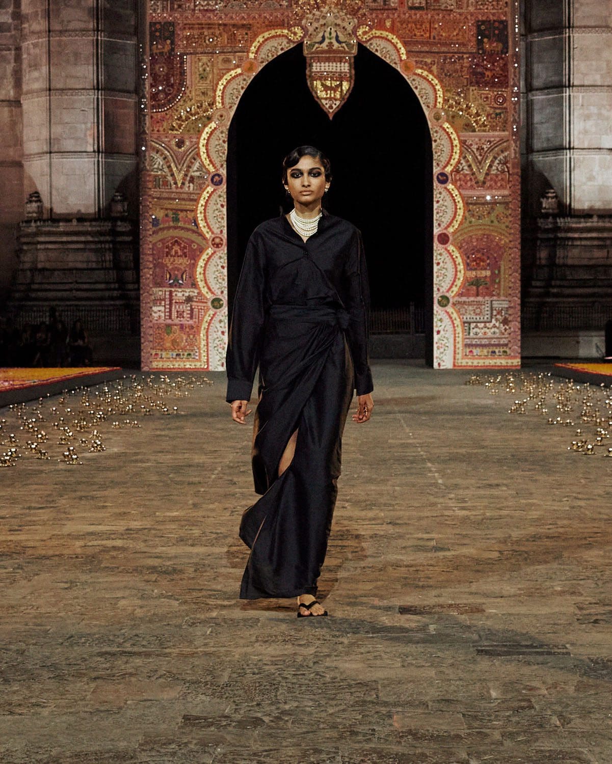 Dior Fall 2023 Mumbai India Runway Magazine 1