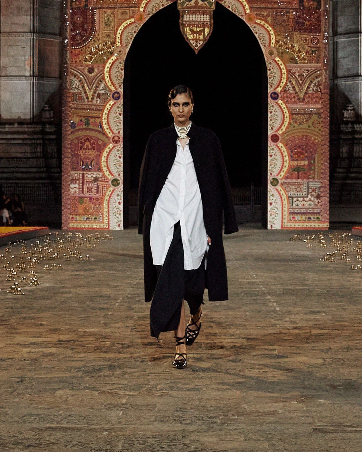 Dior Fall 2023 Mumbai India Runway Magazine 10