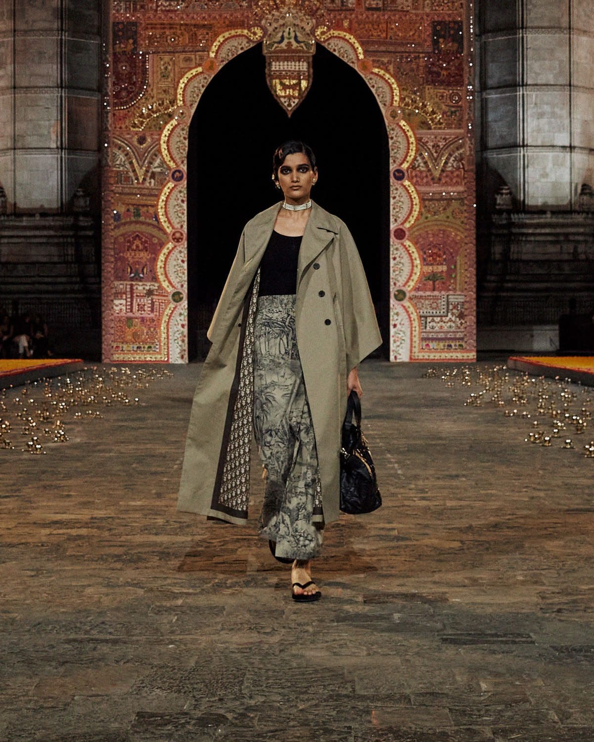 Dior Fall 2023 Mumbai India Runway Magazine 16