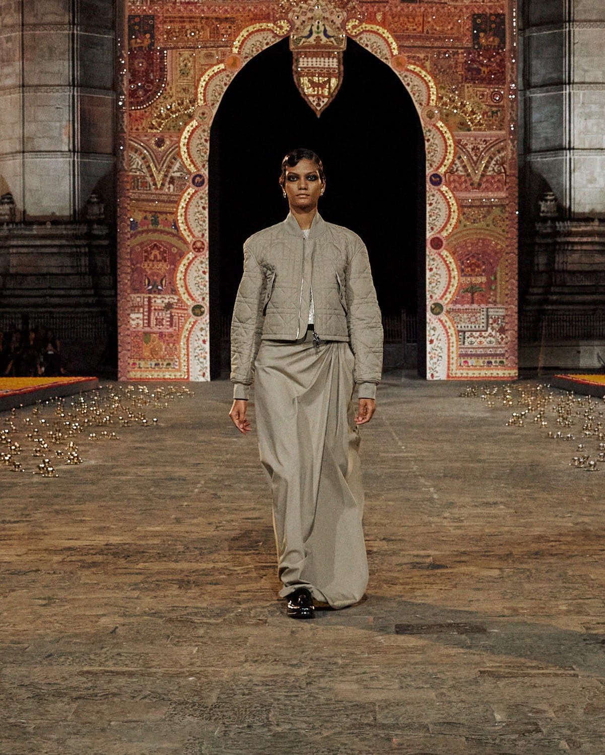 Dior Fall 2023 Mumbai India Runway Magazine 24