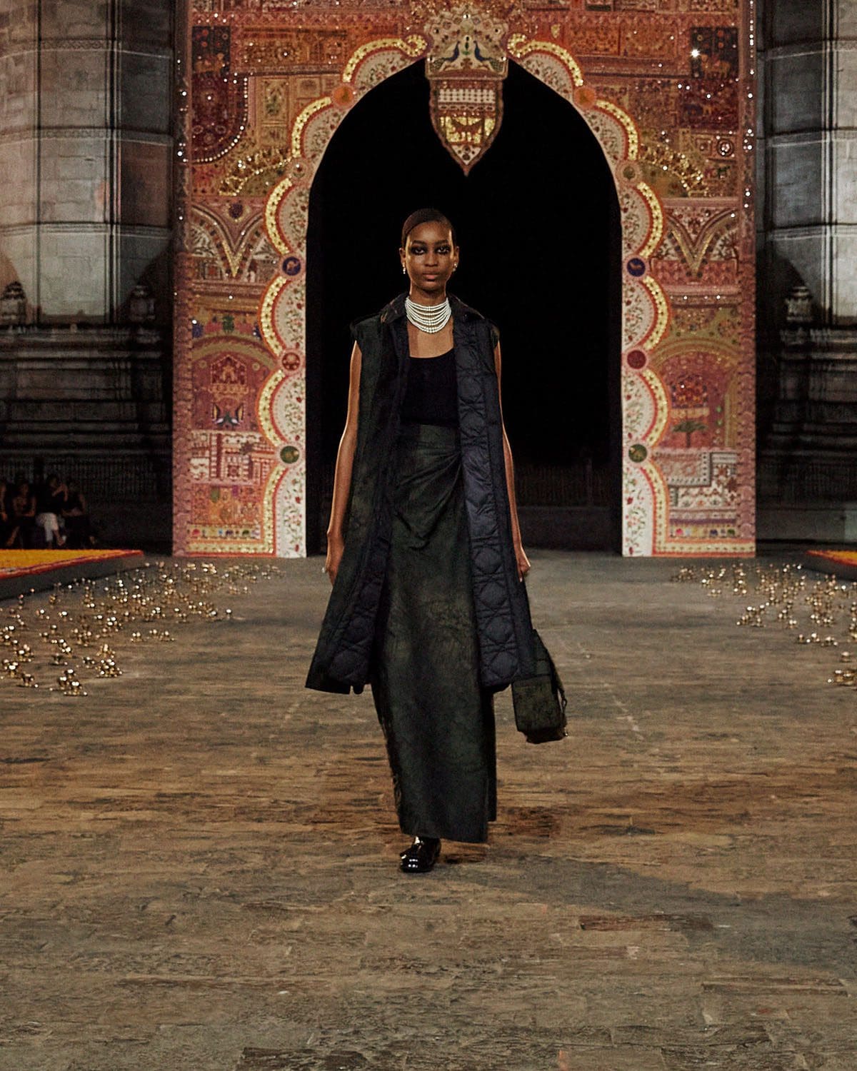 Dior Fall 2023 Mumbai India Runway Magazine 27