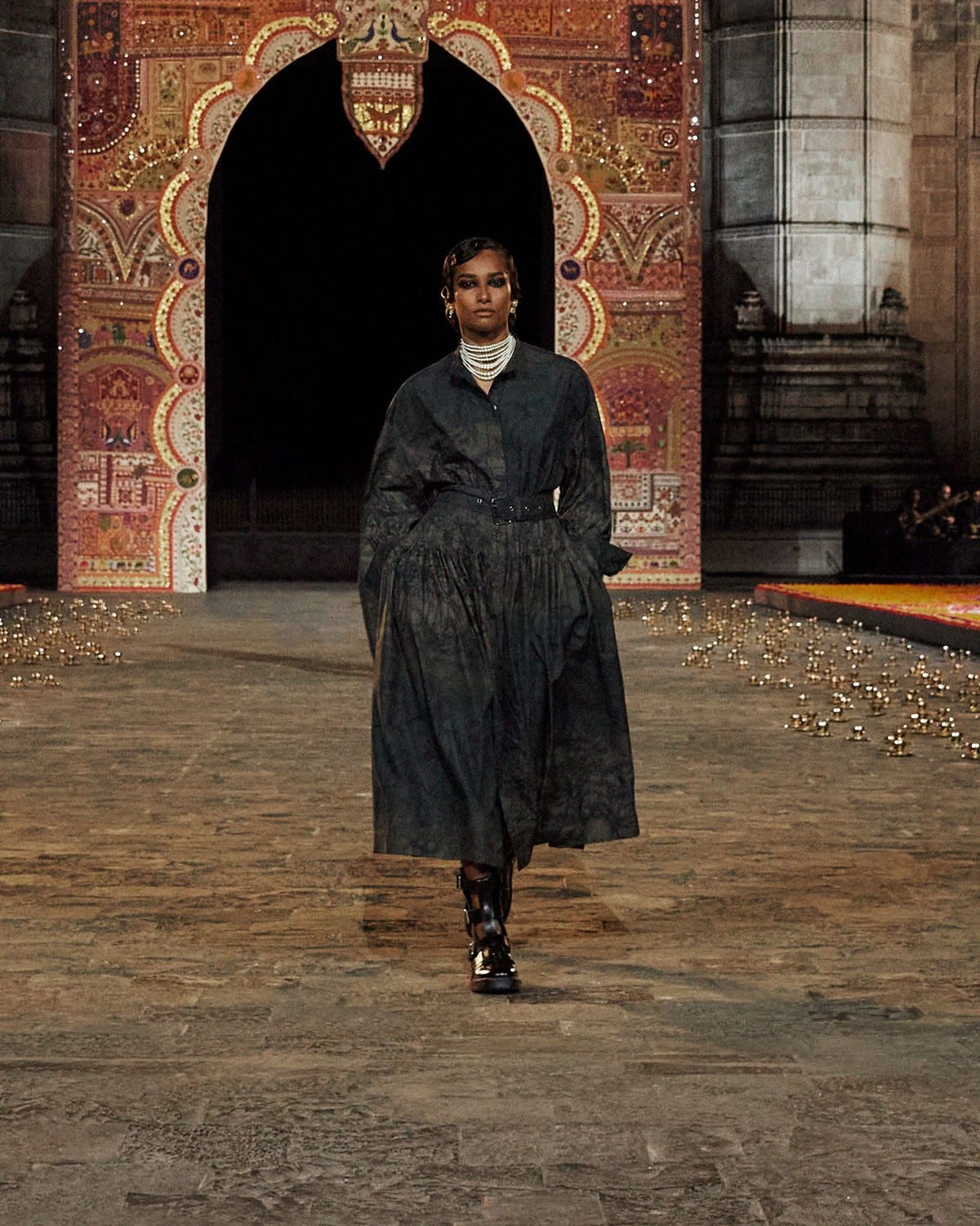 Dior Fall 2023 Mumbai India Runway Magazine 28
