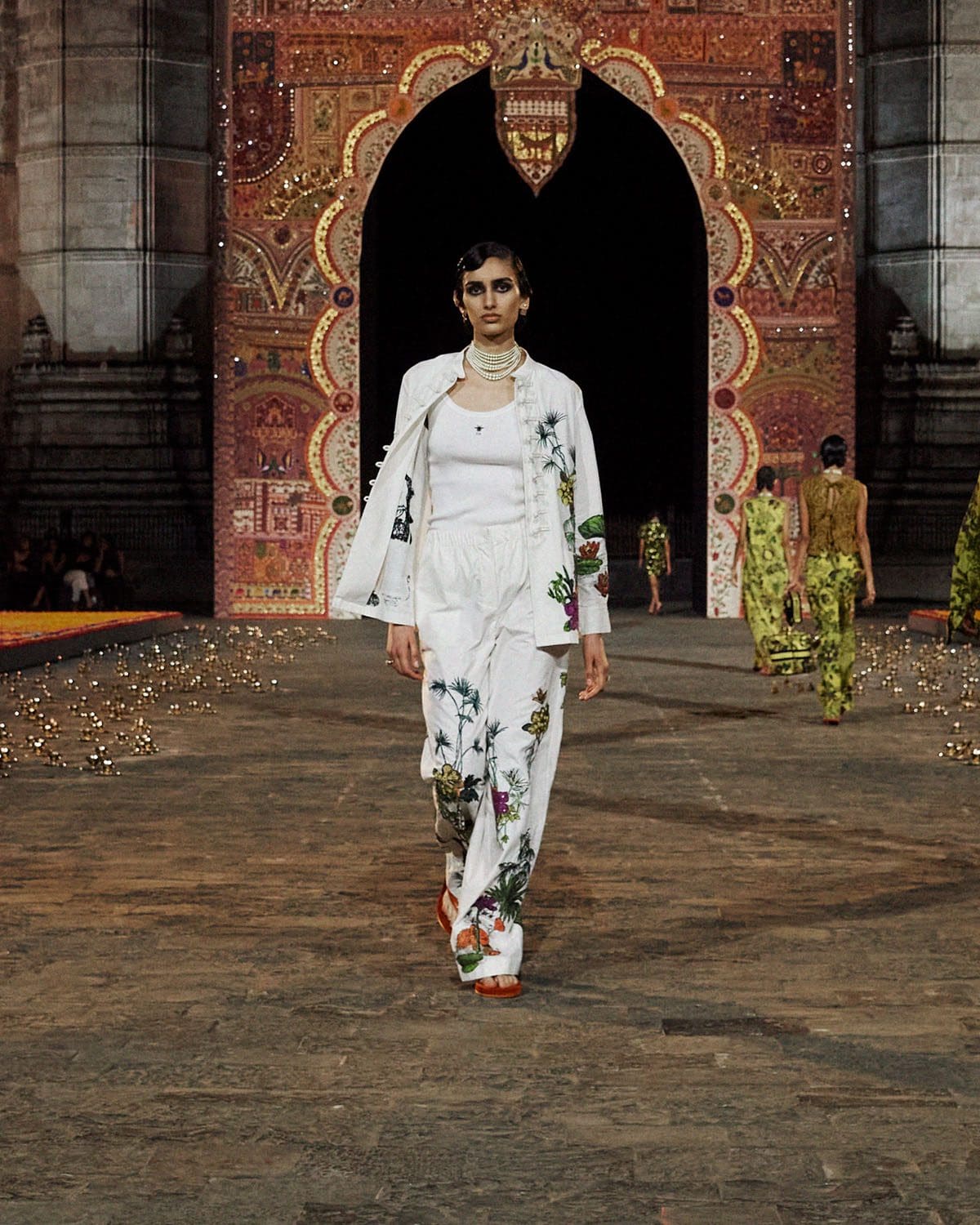 Dior Fall 2023 Mumbai India Runway Magazine 49