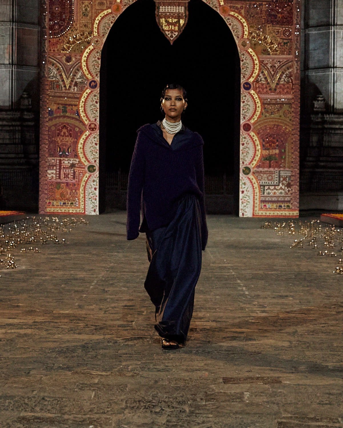 Dior Fall 2023 Mumbai India Runway Magazine 69