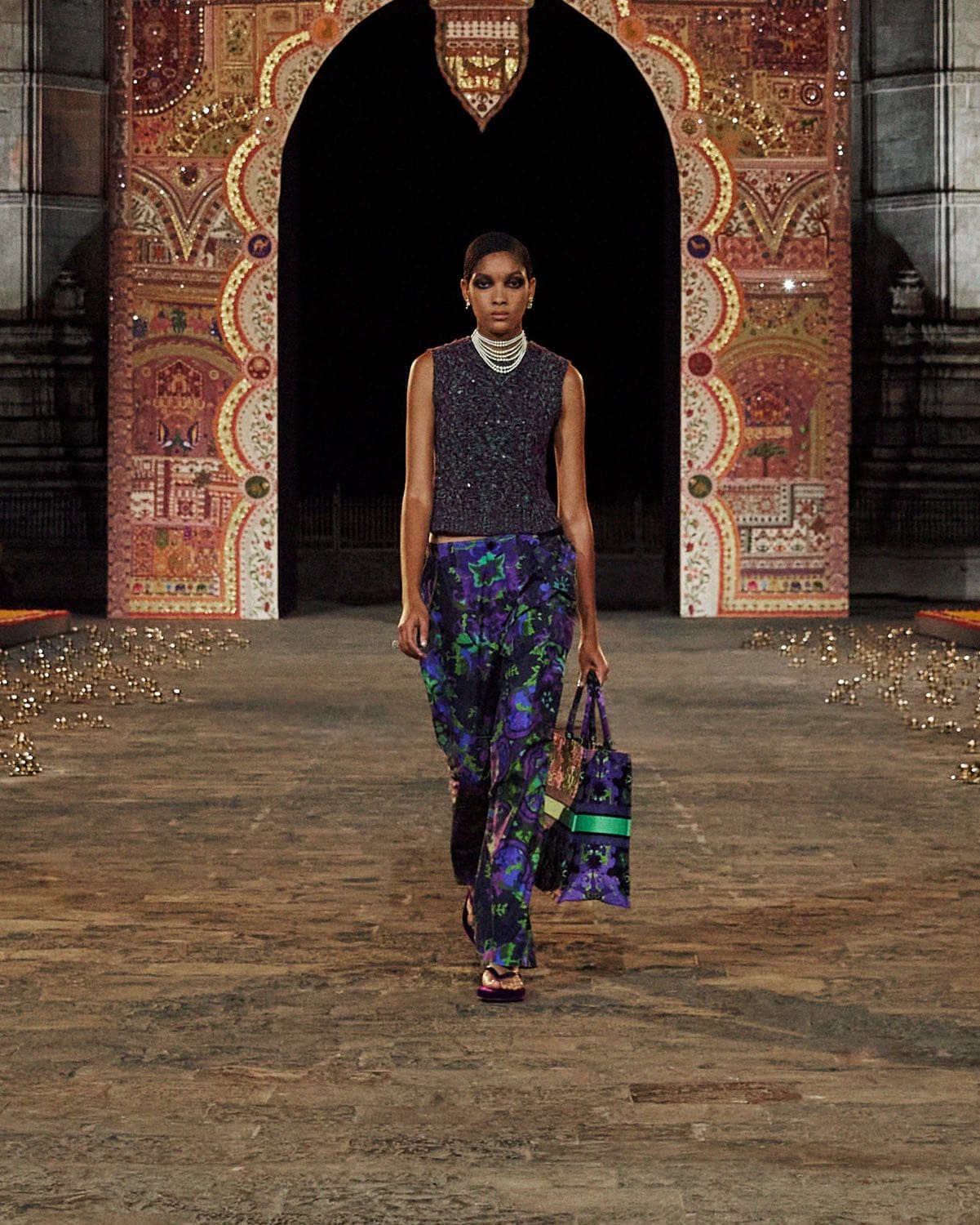Dior Fall 2023 Mumbai India Runway Magazine 77