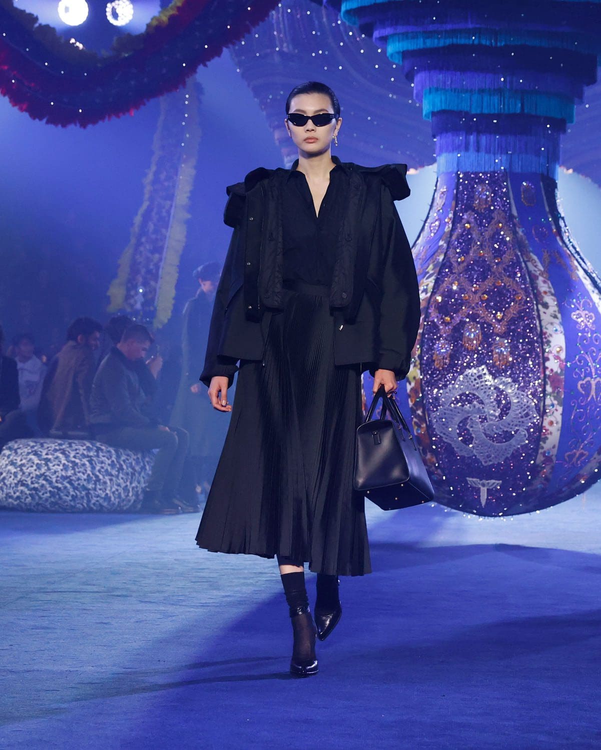 迪奥秋冬 2023 2024 巴黎 Runway 31杂志