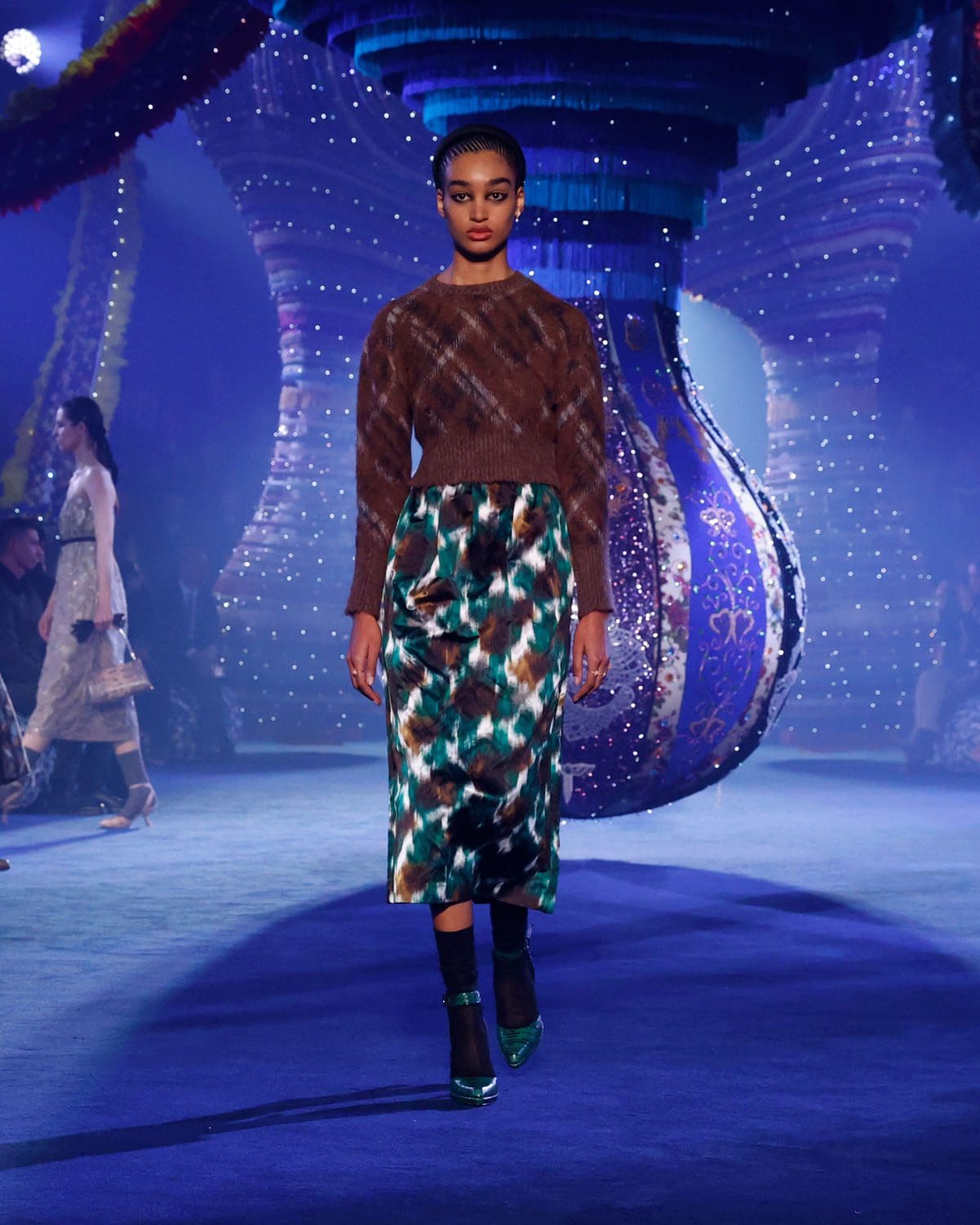 迪奥秋冬 2023 2024 巴黎 Runway 62杂志