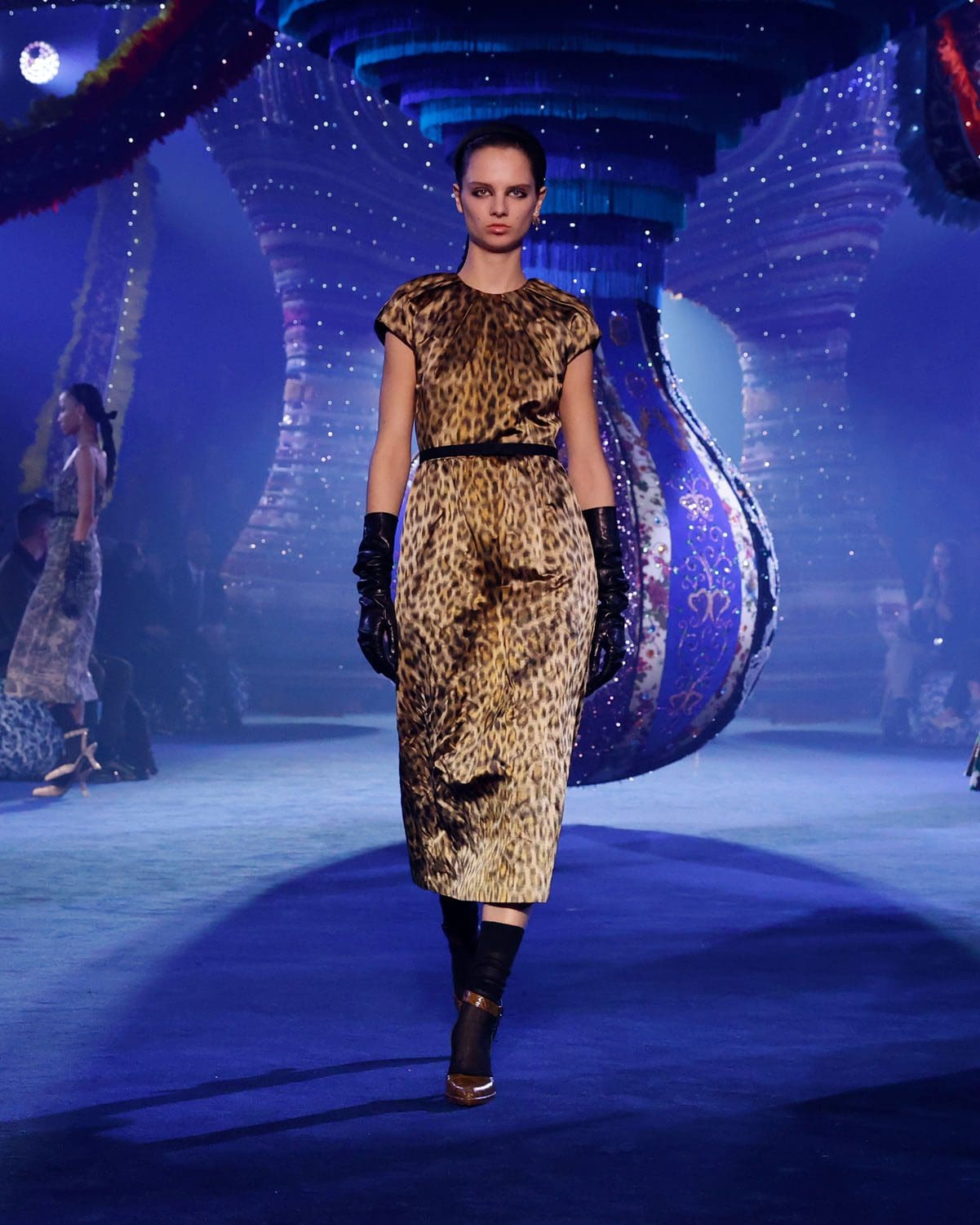 迪奥秋冬 2023 2024 巴黎 Runway 70杂志