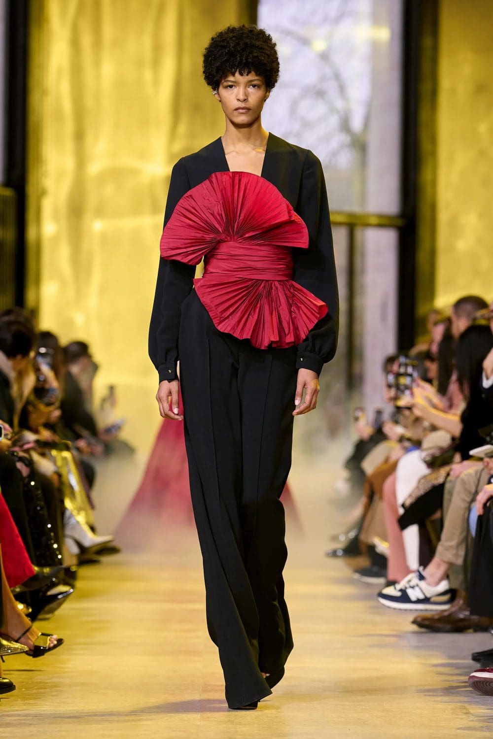 Elie Saab Autunno Inverno 2023 2024 Parigi Runway 47 Magazine