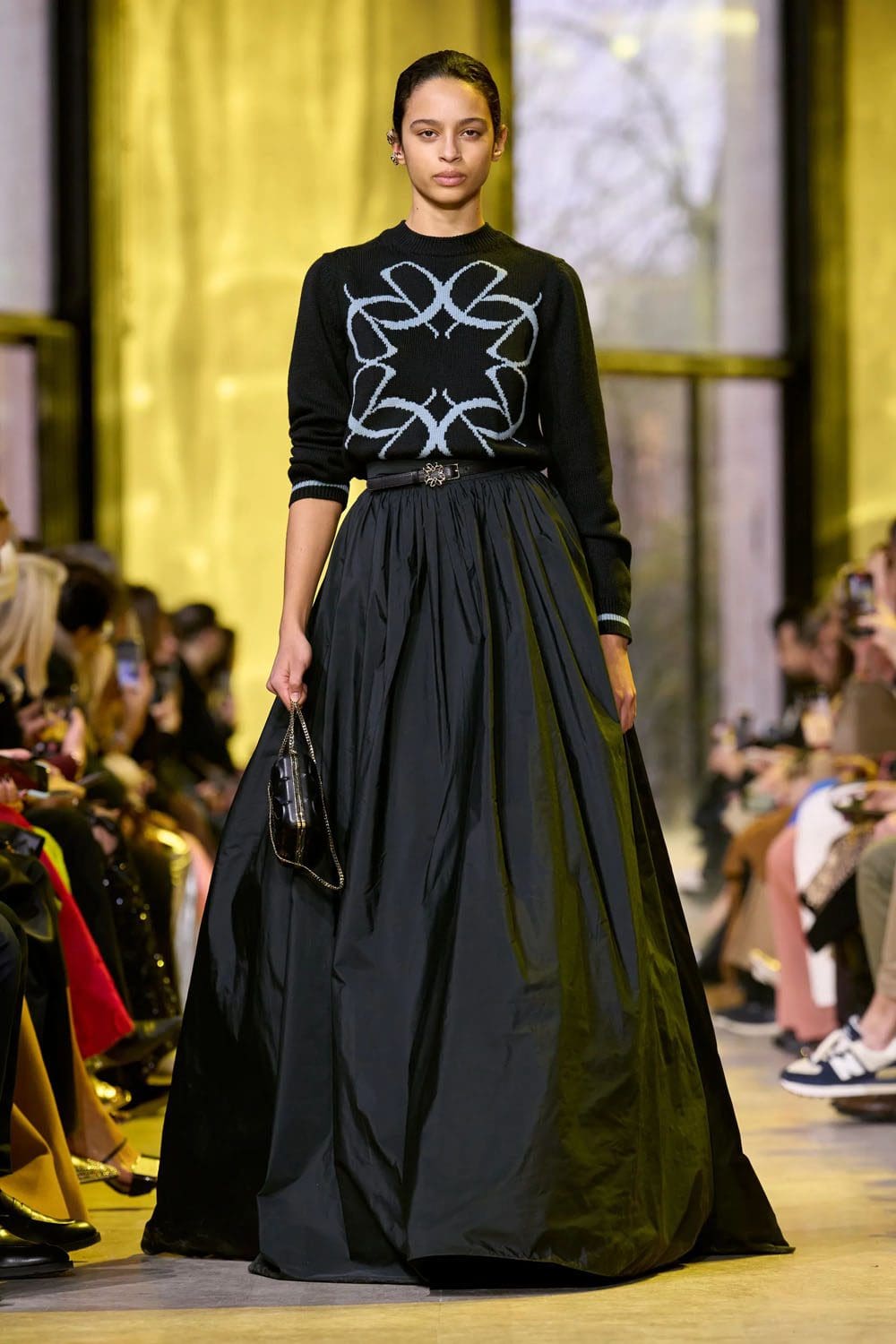 Elie Saab Autunno Inverno 2023 2024 Parigi Runway 52 Magazine