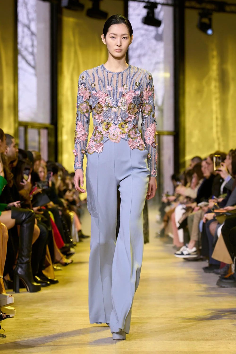 Elie Saab Autunno Inverno 2023 2024 Parigi Runway 57 Magazine