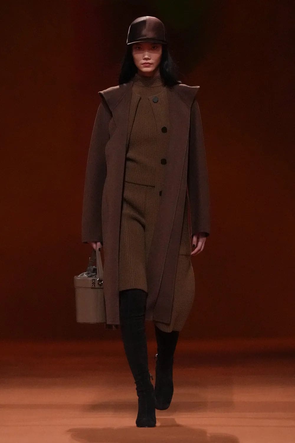 Hermes Fall Winter 2023 2024 Paris Runway Magazine 12