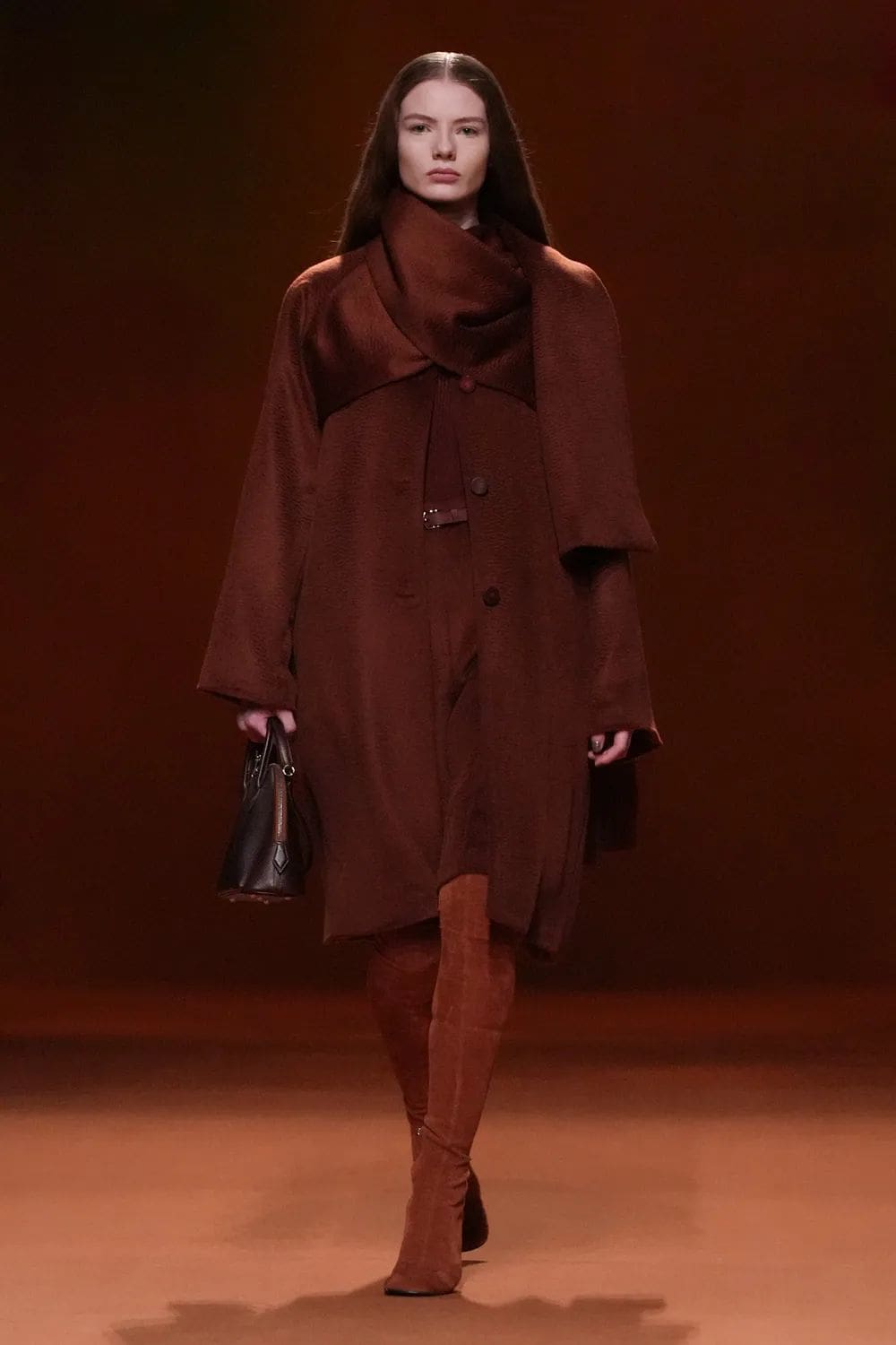 Hermes Fall Winter 2023 2024 Paris Runway Magazine 18