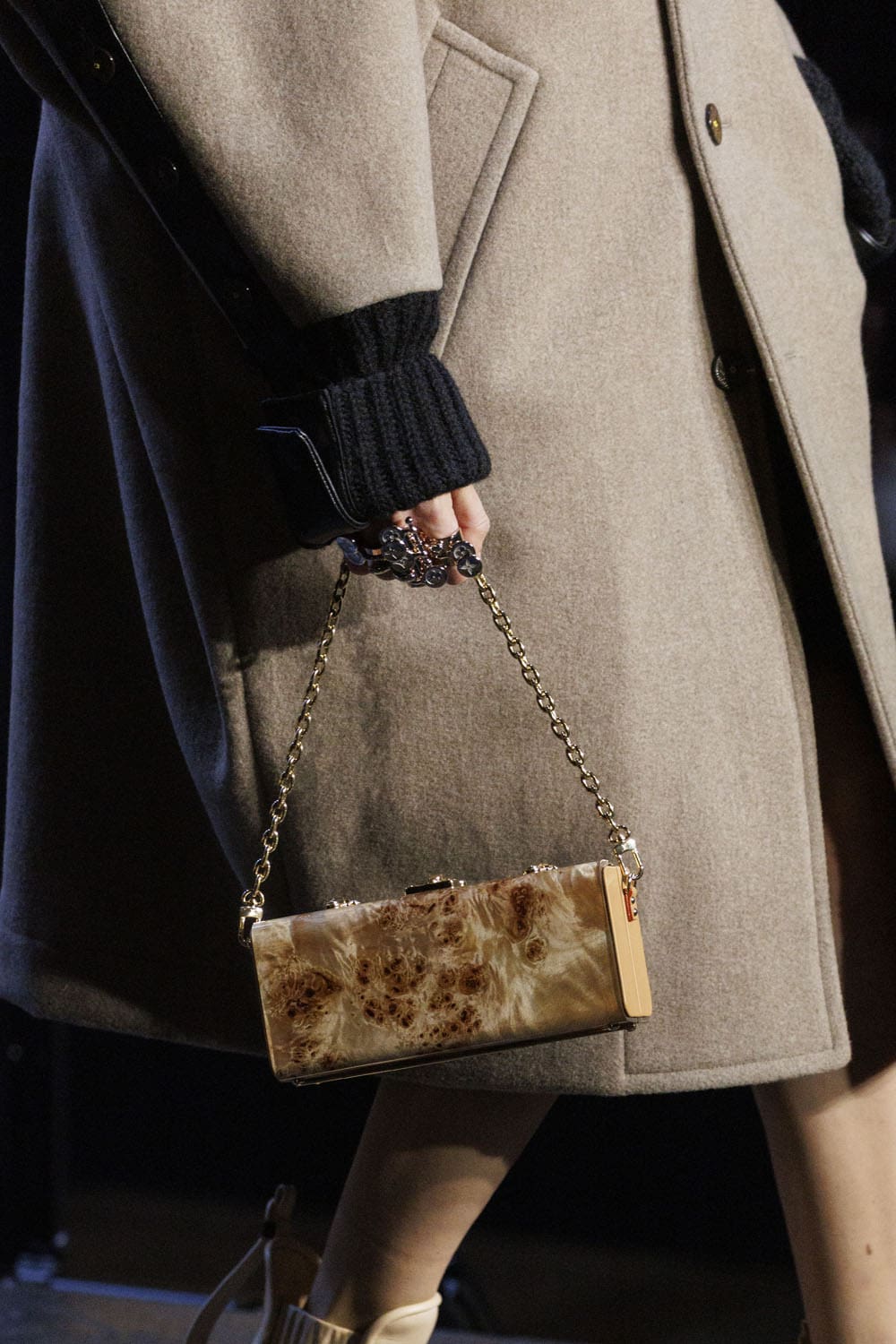 Louis Vuitton Otoño Invierno 2023 2024 Bolsos Runway Magazine 21