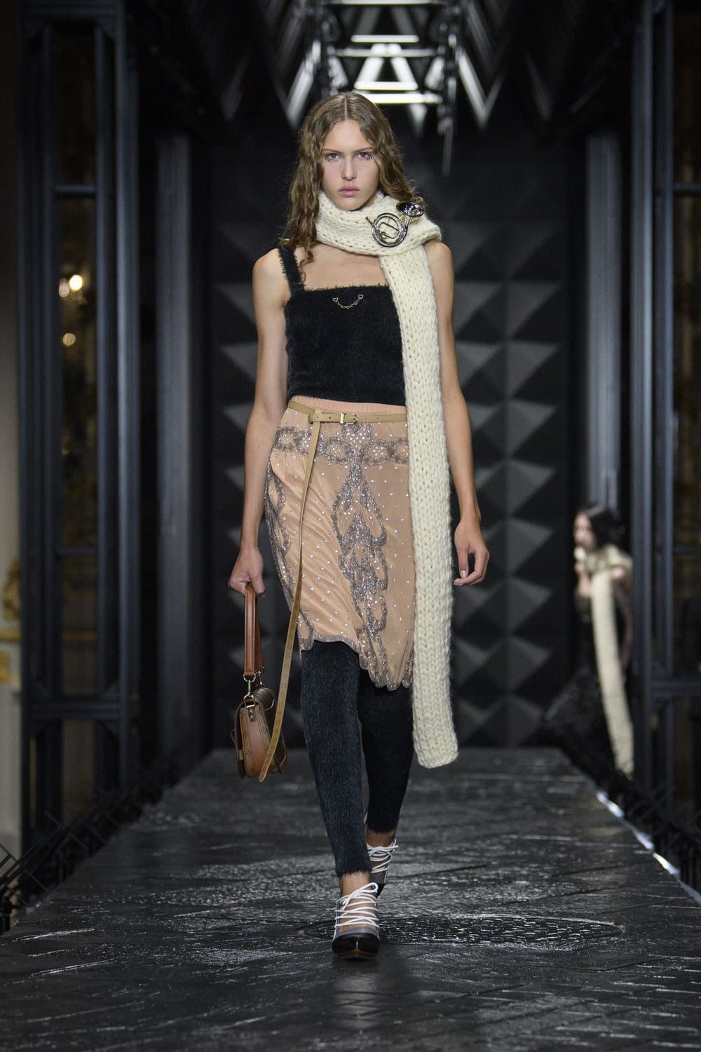 Louis Vuitton Otoño Invierno 2023 2024 Runway Magazine 27