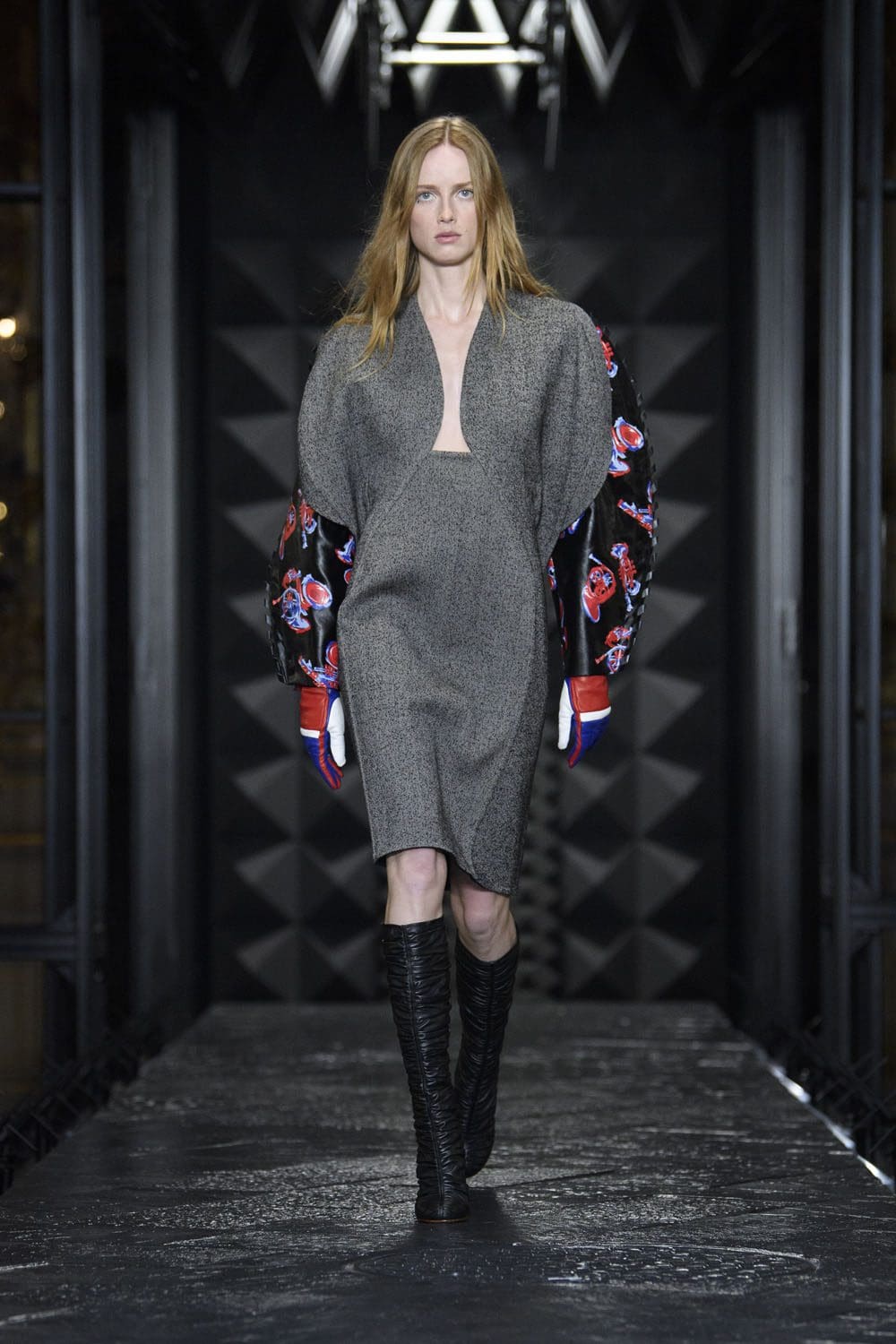 Louis Vuitton Otoño Invierno 2023 2024 Runway Magazine 34