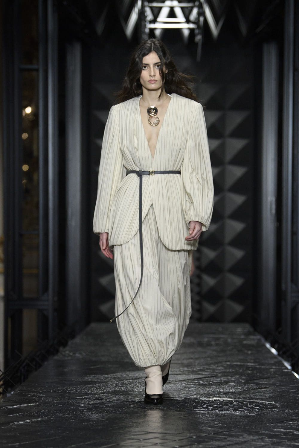 Louis Vuitton Otoño Invierno 2023 2024 Runway Magazine 4