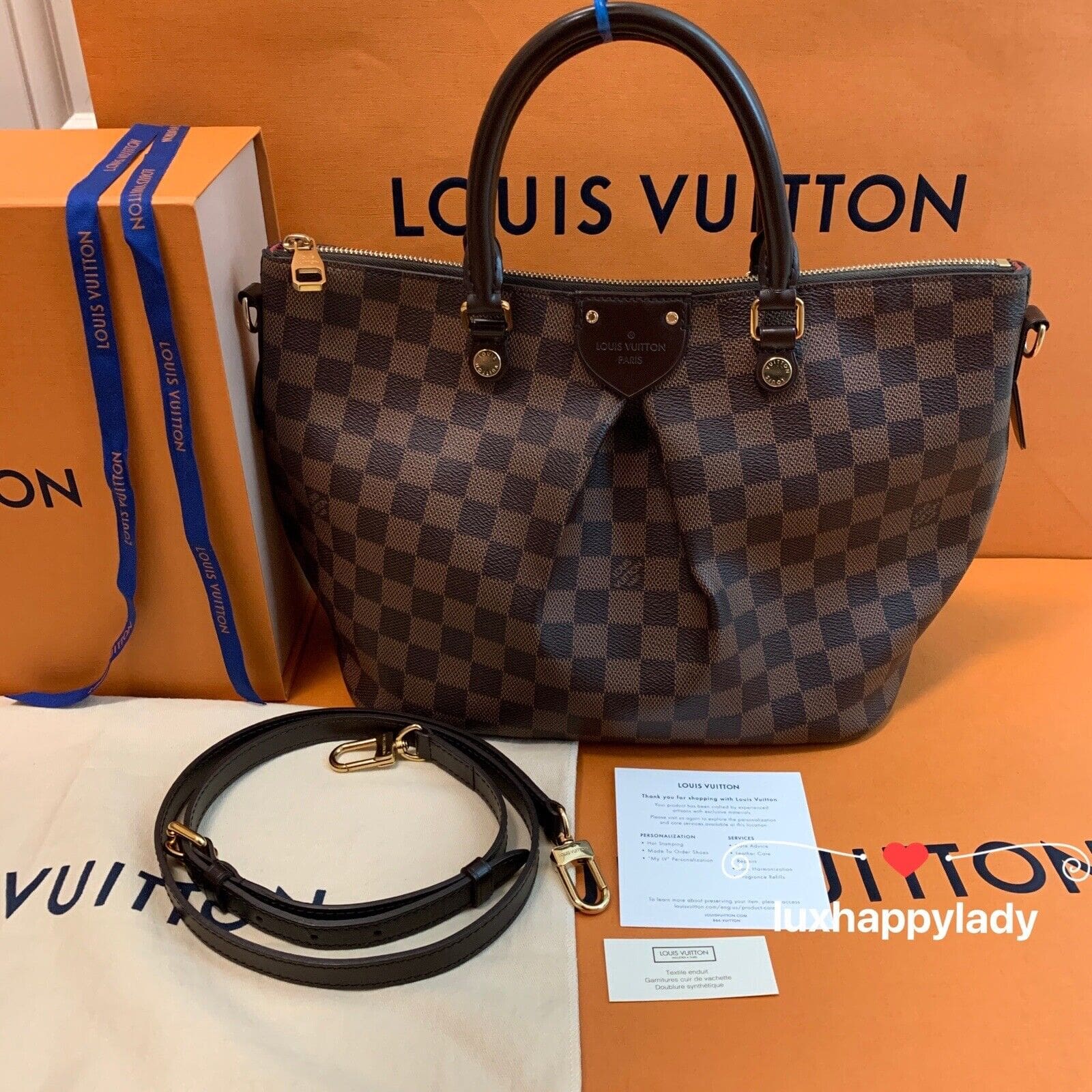 Louis Vuitton damier canvas or chequerboard pattern tote bag