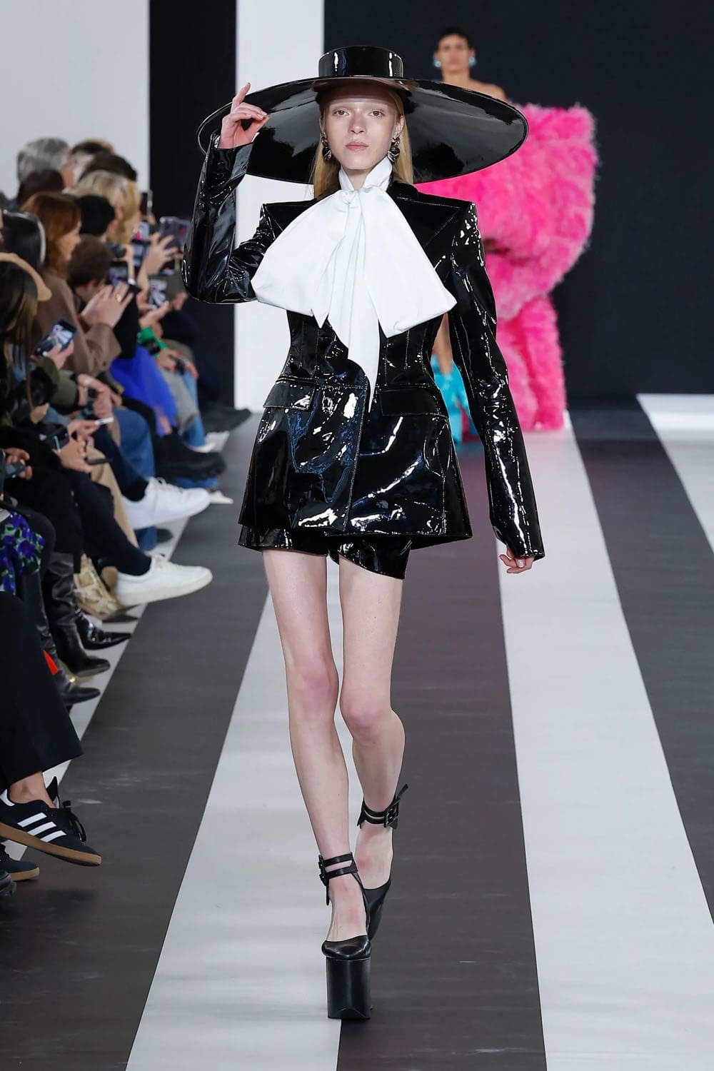 Nina Ricci 秋冬 2023 2024 Runway 9杂志