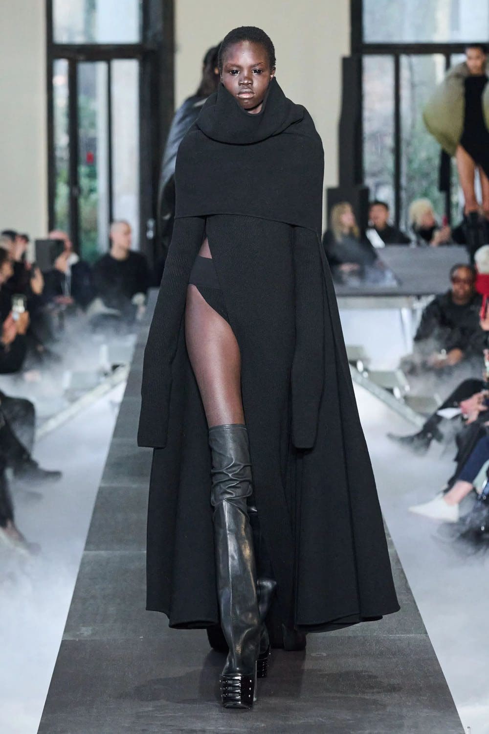 Rick Owens Otoño Invierno 2023 2024 París Runway Magazine 1