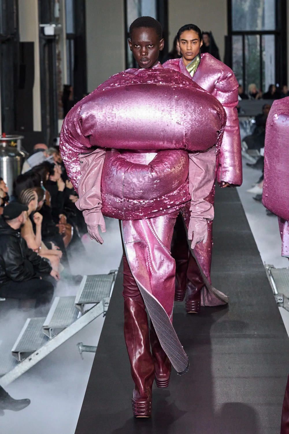 Rick Owens Otoño Invierno 2023 2024 París Runway Magazine 19