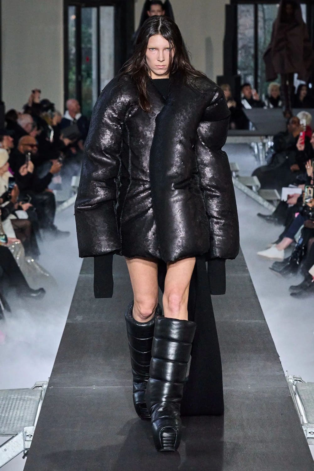 Rick Owens Otoño Invierno 2023 2024 París Runway Magazine 21
