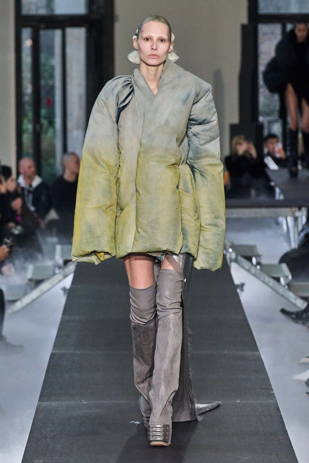 Rick Owens Otoño Invierno 2023 2024 París Runway Magazine 29