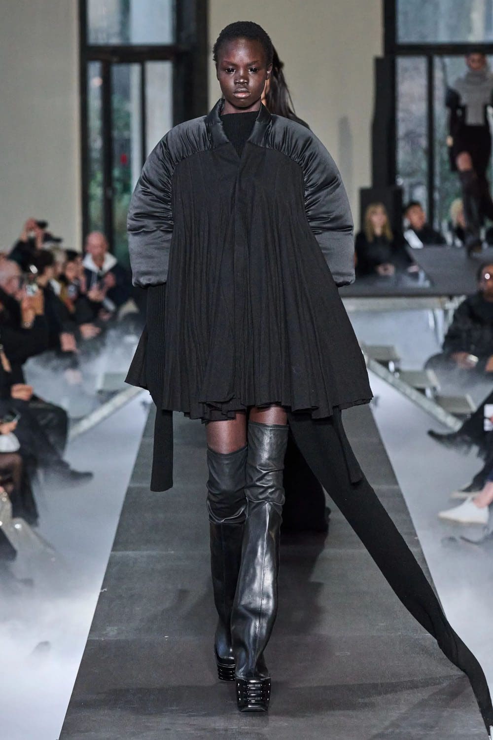 Rick Owens Otoño Invierno 2023 2024 París Runway Magazine 34