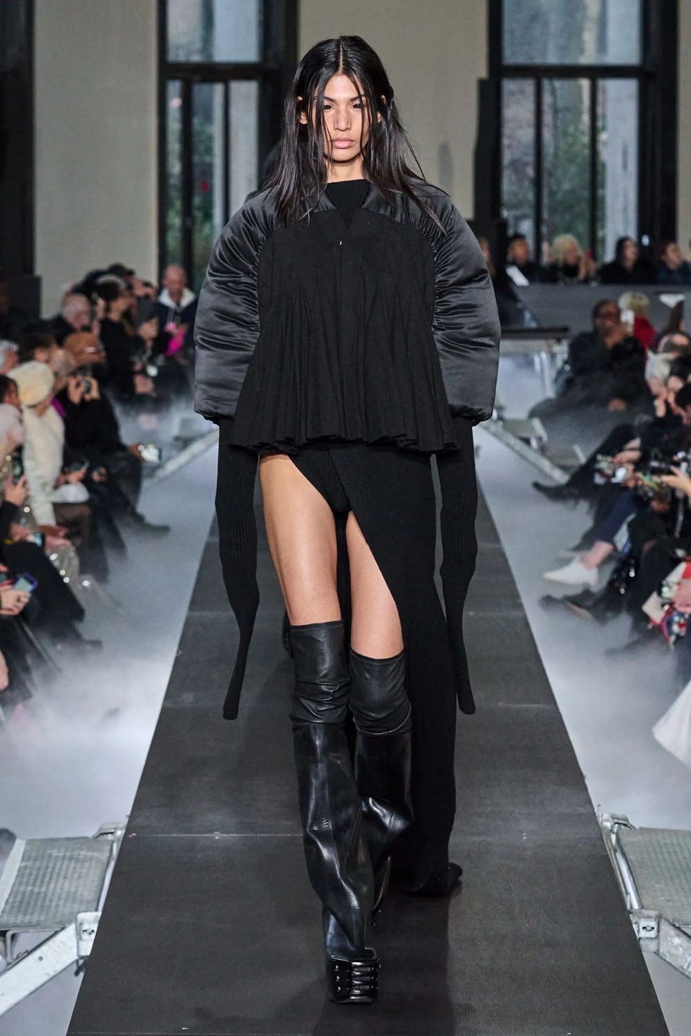 Rick Owens Otoño Invierno 2023 2024 París Runway Magazine 35