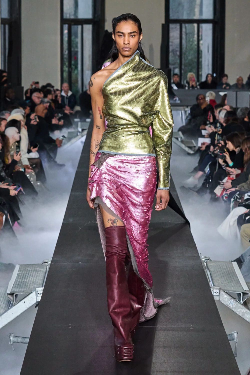 Rick Owens Otoño Invierno 2023 2024 París Runway Magazine 45