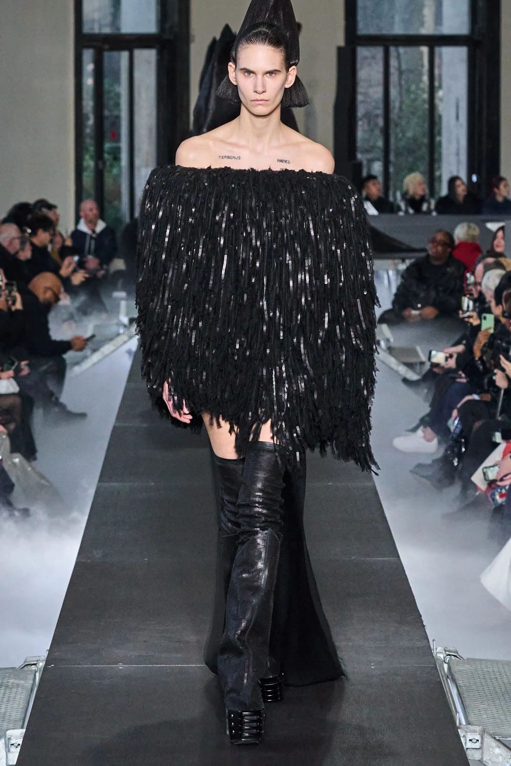 Rick Owens Otoño Invierno 2023 2024 París Runway Magazine 50