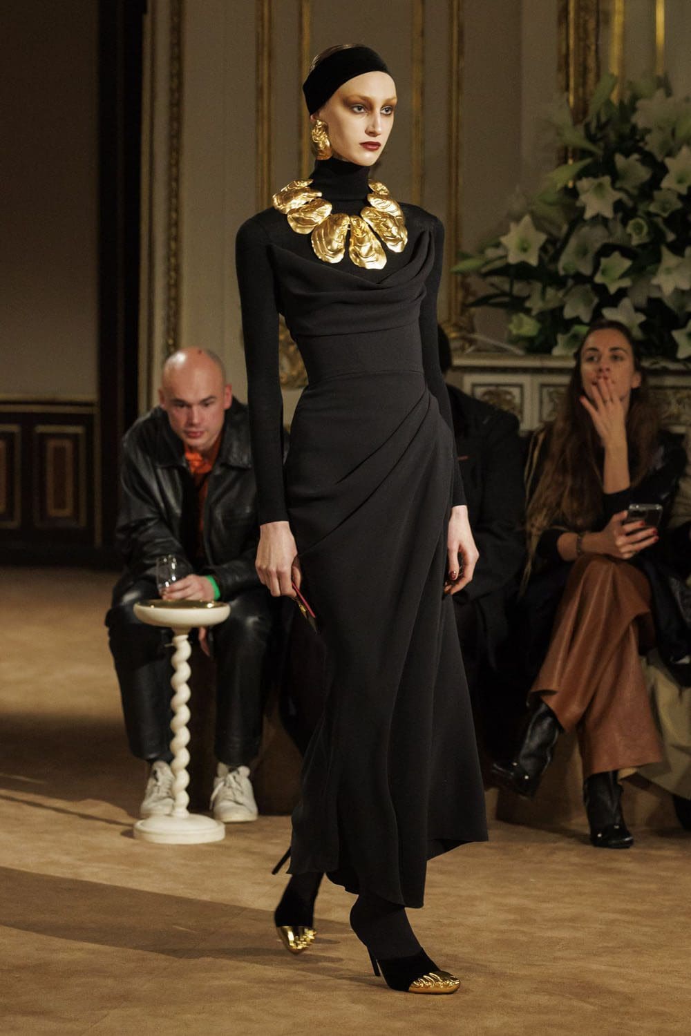 Schiaparelli Autunno Inverno 2023 2024 Pronto da indossare Runway 18 Magazine