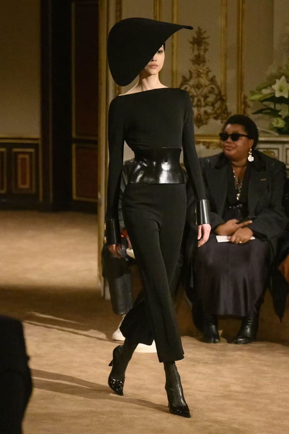 Schiaparelli Autunno Inverno 2023 2024 Pronto da indossare Runway 2 Magazine