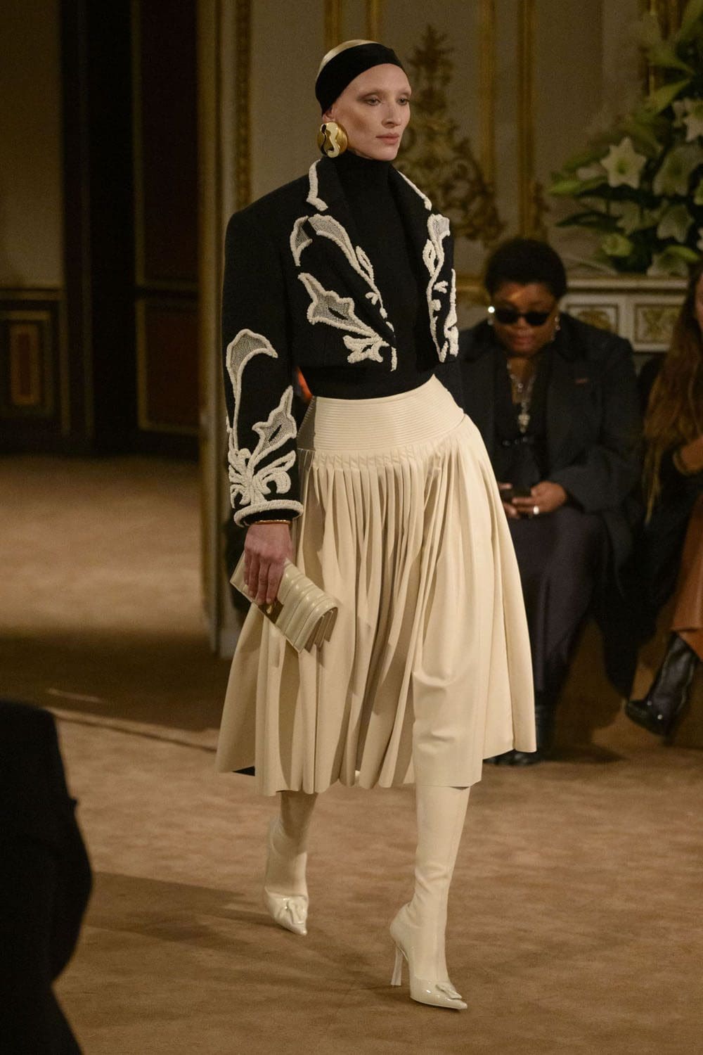 Schiaparelli Autunno Inverno 2023 2024 Pronto da indossare Runway 29 Magazine