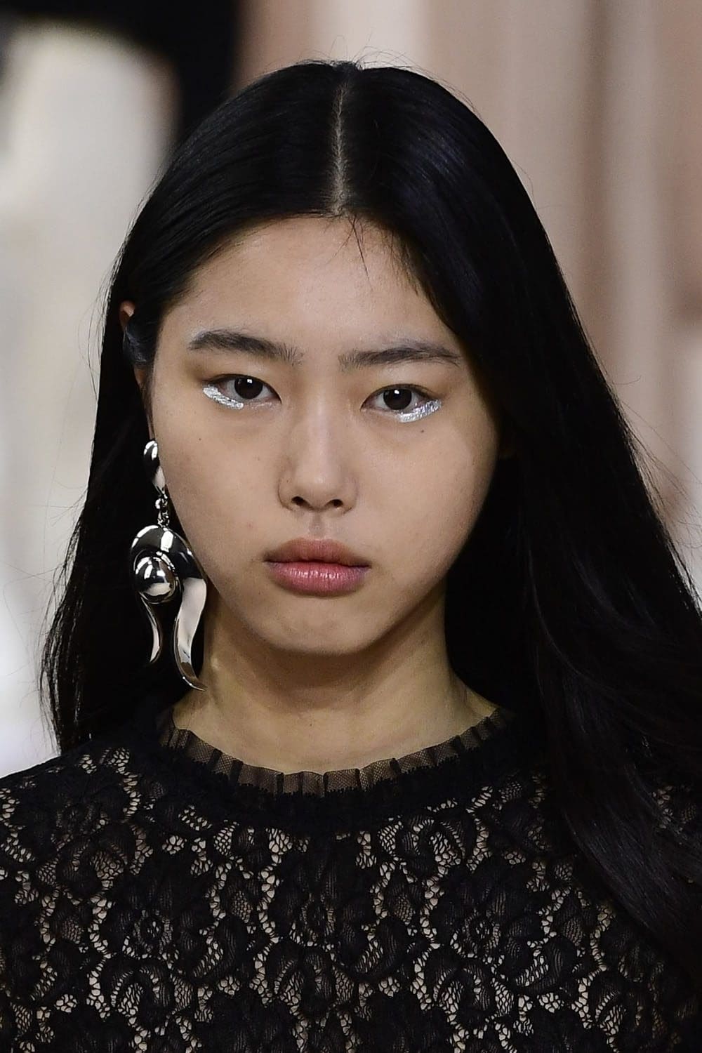 夏姿陈 (Shiatzy Chen) 秋季 2023 信息 Runway 42杂志