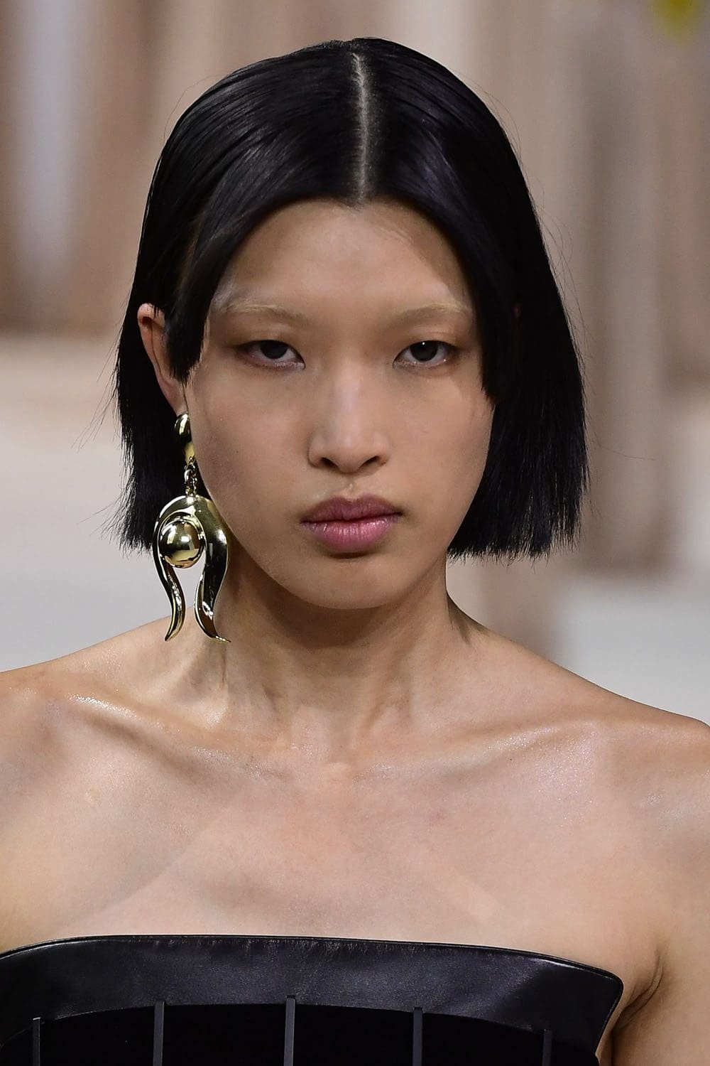 夏姿陈 (Shiatzy Chen) 秋季 2023 信息 Runway 50杂志