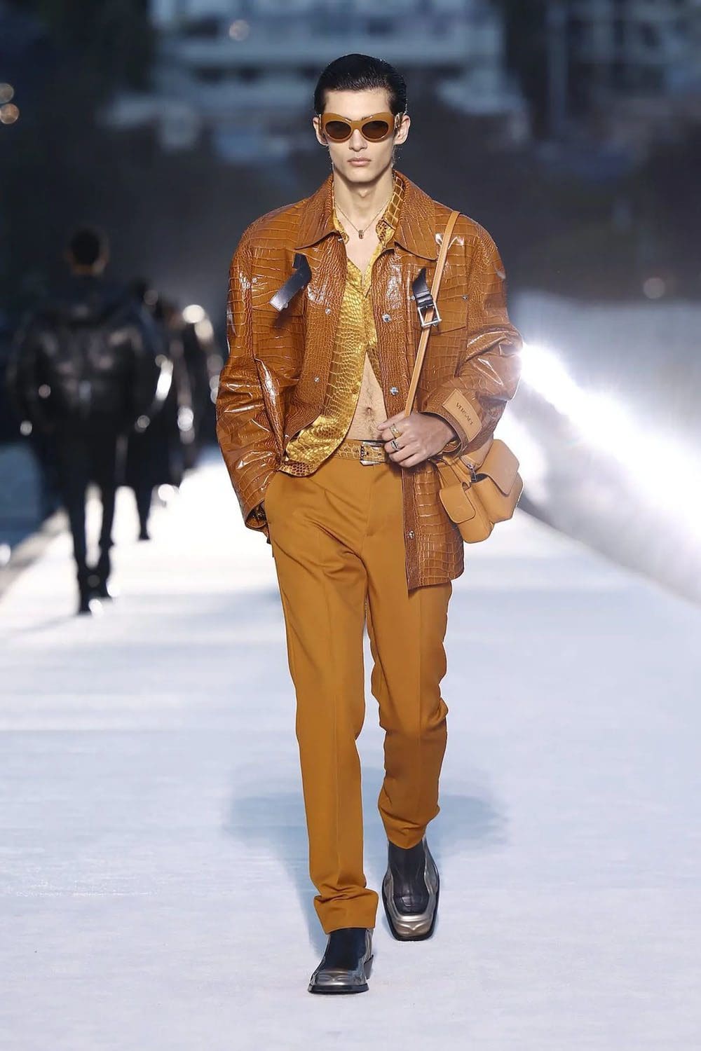 Versace Fall Winter 2023 Los Angeles Runway Magazine 4