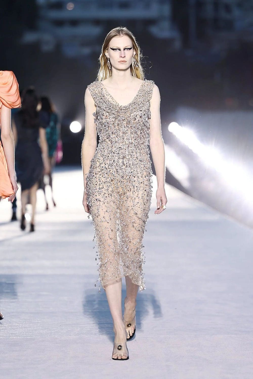 Versace Fall Winter 2023 Los Angeles Runway Magazine 40
