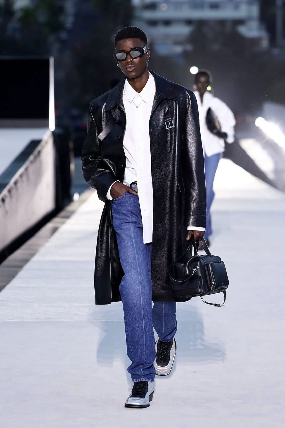 Versace Fall Winter 2023 Los Angeles Runway Magazine 48