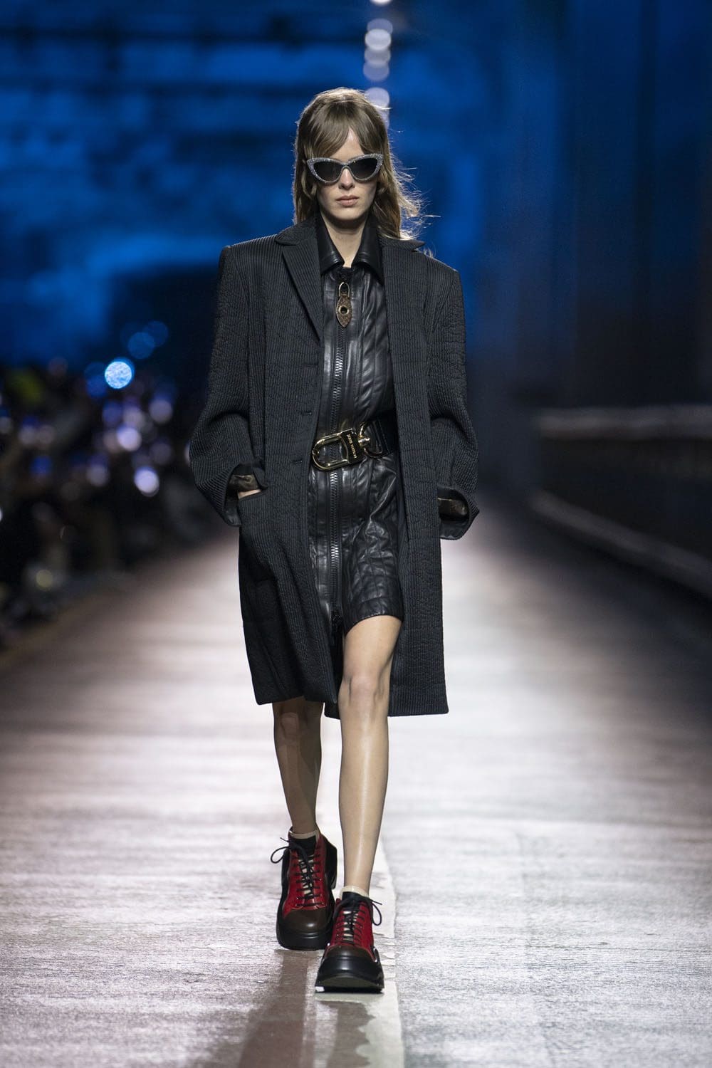Louis Vuitton Pré-Automne 2023 Séoul Runway Magazine (10)