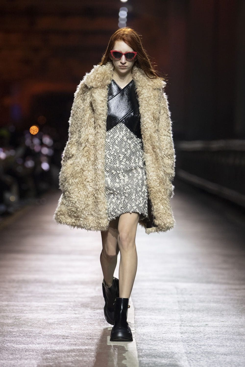 Louis Vuitton Pré-Automne 2023 Séoul Runway Magazine (29)
