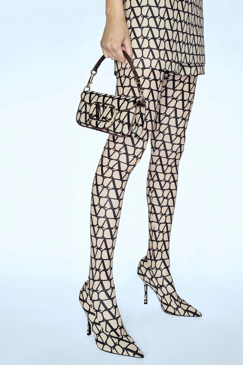Valentino Pre Fall 2023 Runway Magazine (106)