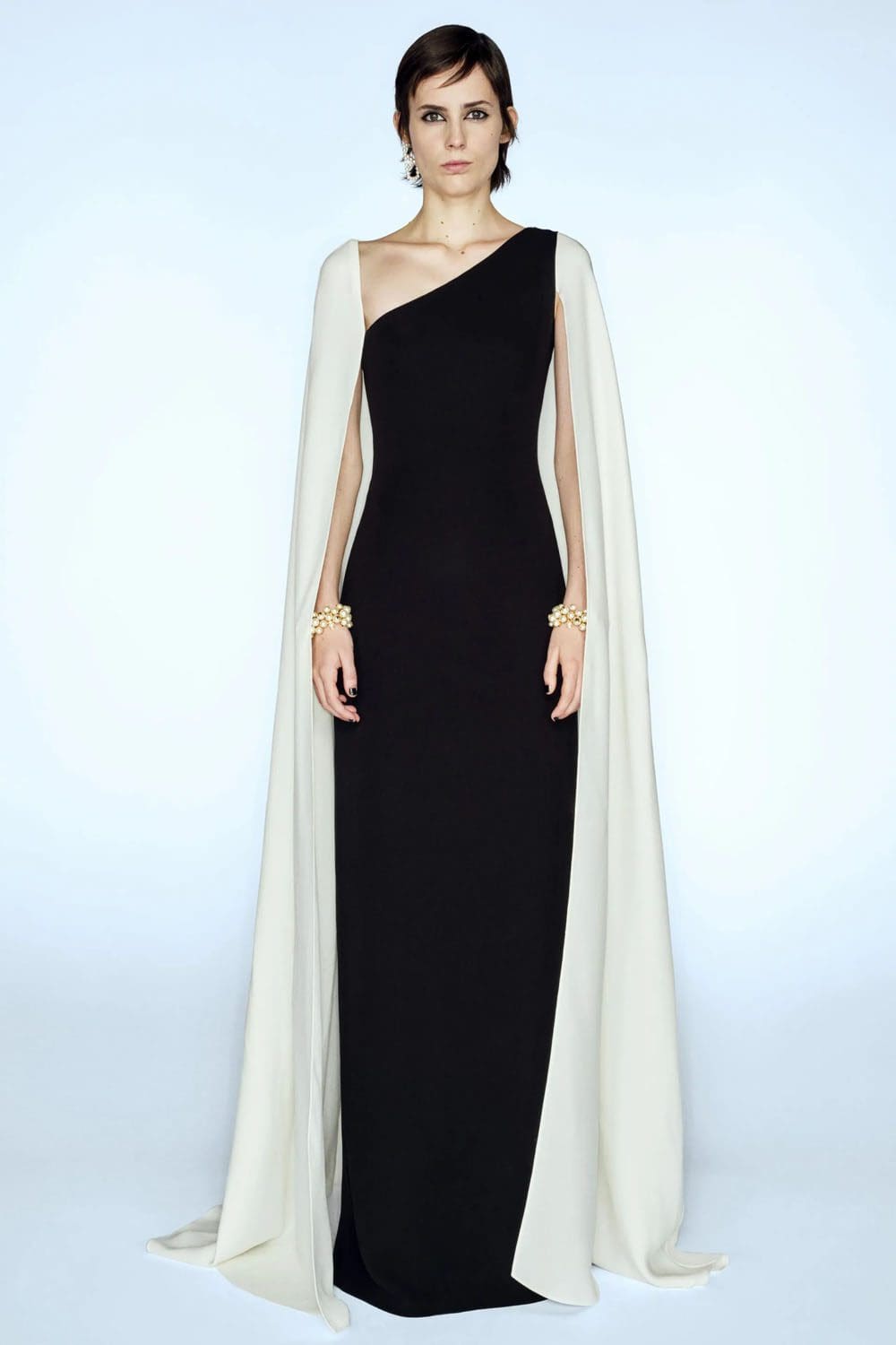 Valentino Pre Fall 2023 Runway Magazine (117)