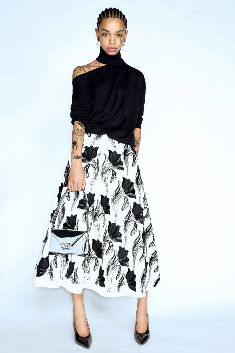 Valentino Pre Fall 2023 Runway Magazine (45)