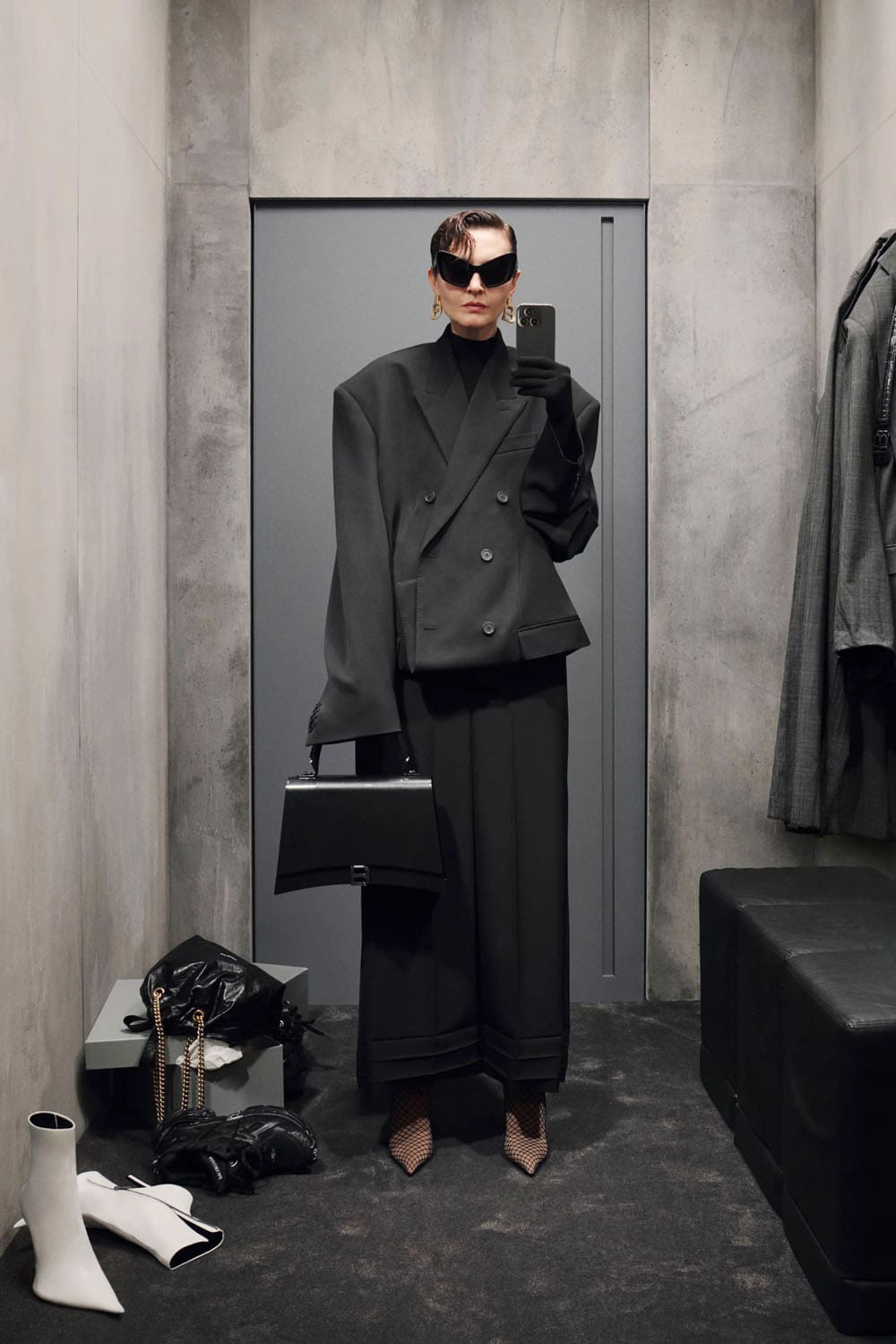 Balenciaga Pre Fall 2023 Runway Magazine (15)